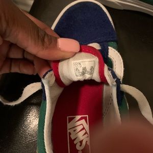 11c toddler vans